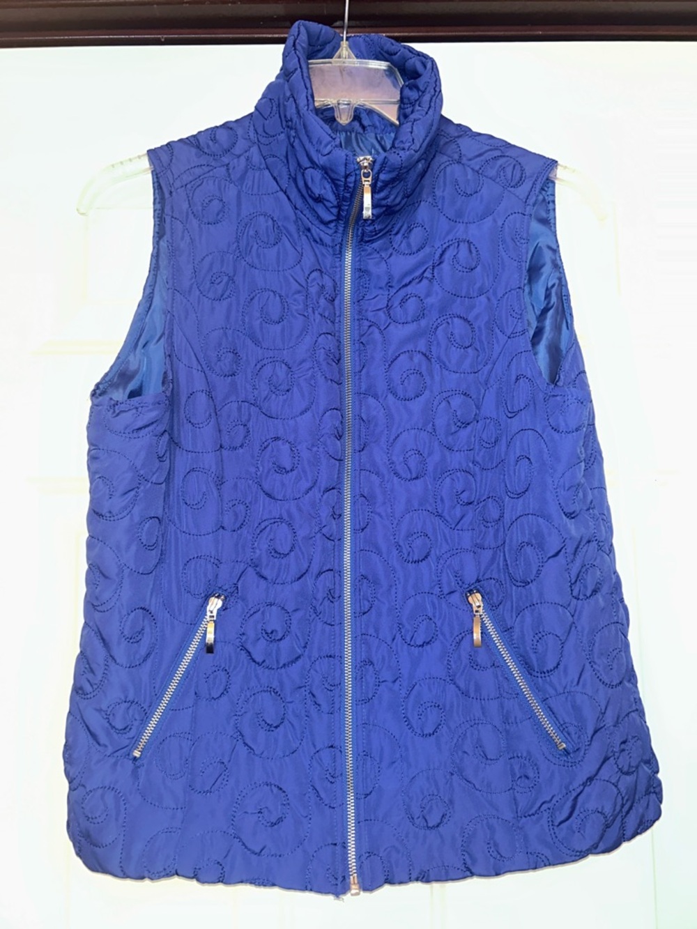 Christopher & Banks Quilted Full Zip Vest L Blue Zip Pockets Lightweight
